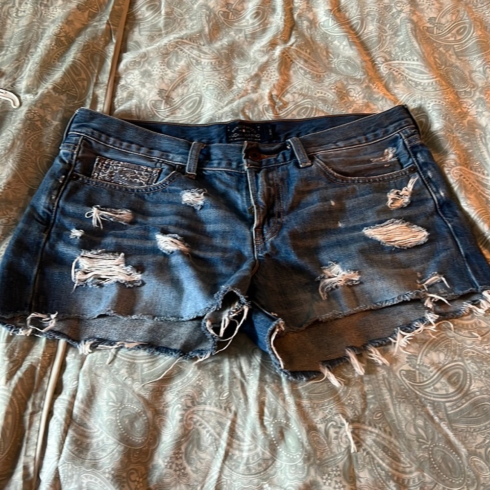 Lucky Brand cut off denim shorts